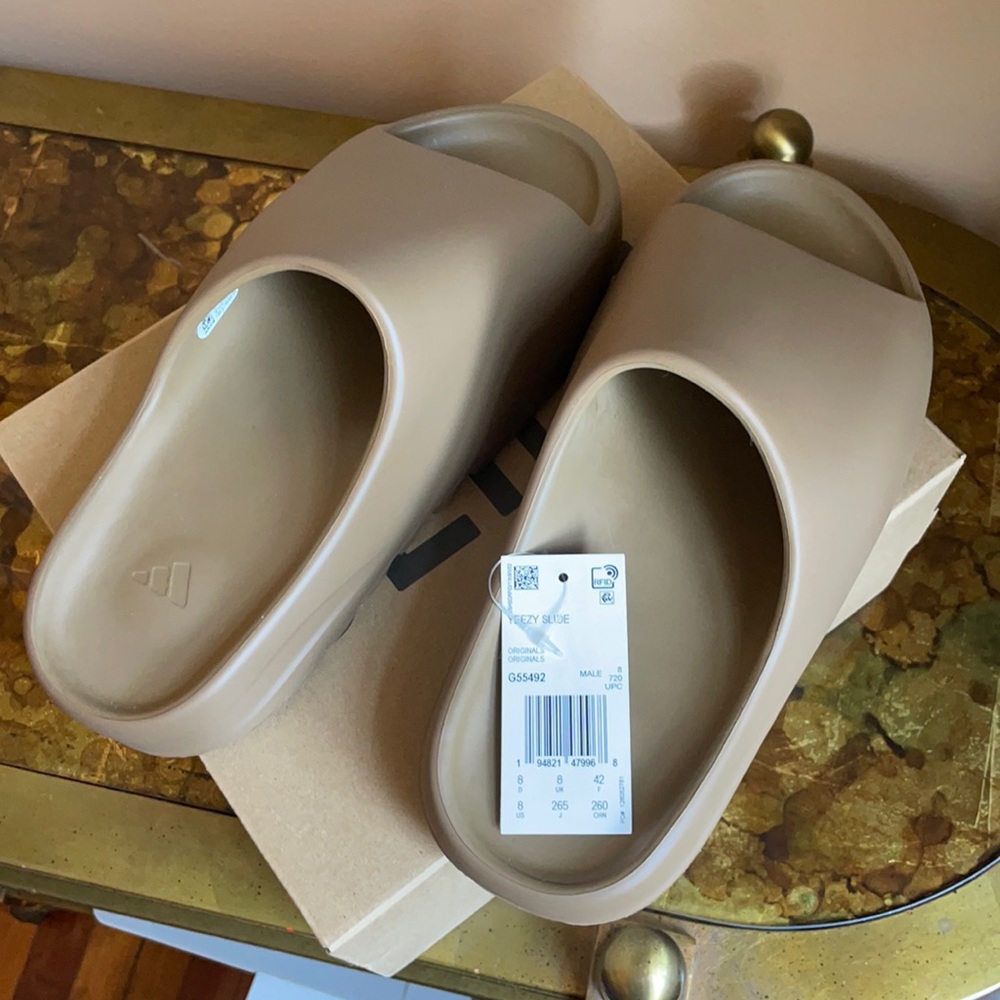 Authentic Yeezy slide core brand new never worn